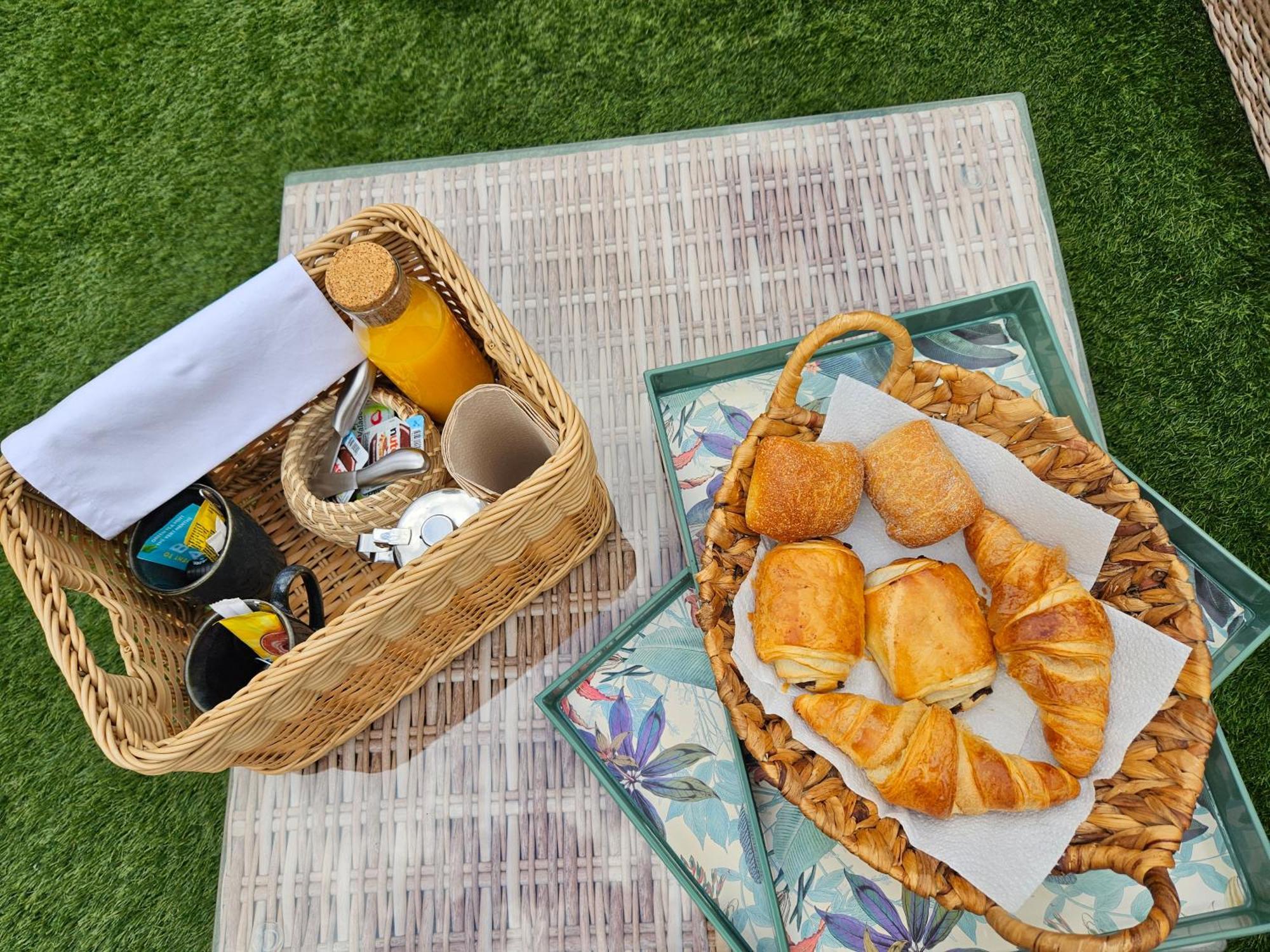 O Balinais Mini Avec Et Piscine Privative Frühstückspension